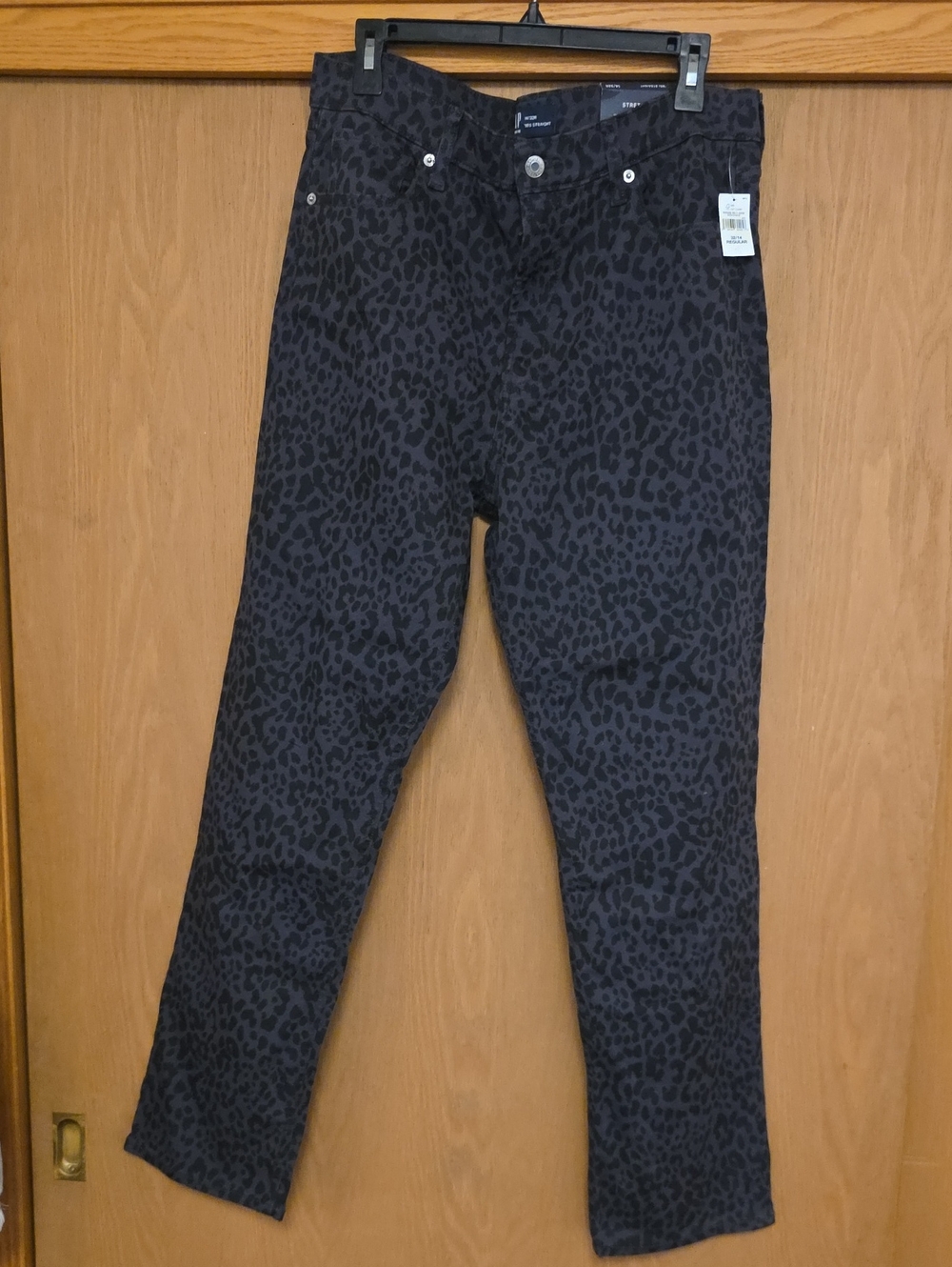 GAP Women’s Black Leopard-Print Skinny Jeans